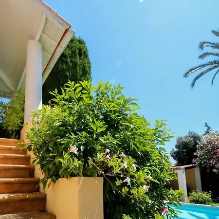 Villas Les Roses أنتيب