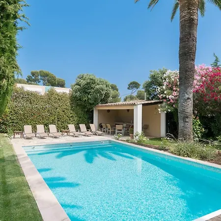 فيلة Villas Les Roses *