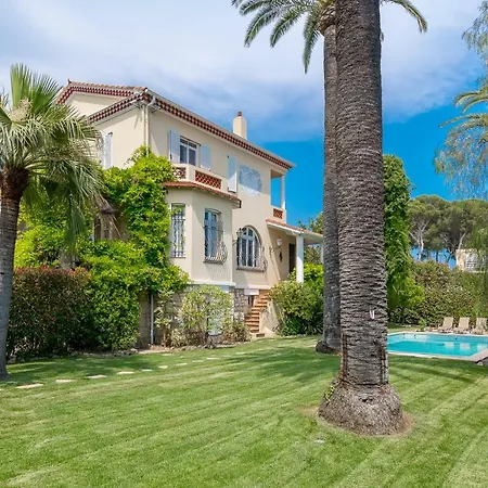 فيلة Villas Les Roses