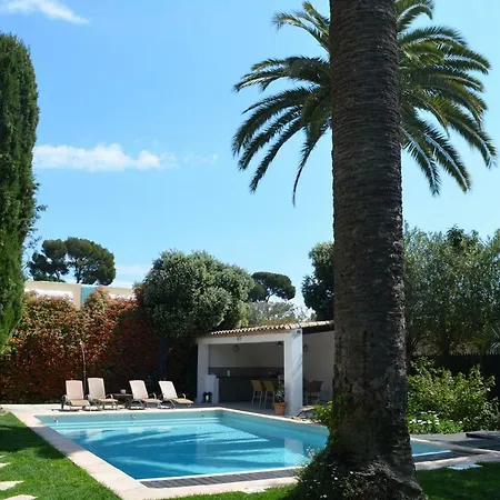Villas Les Roses فيلة *